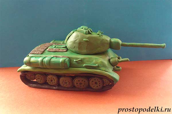 Танк Т-34 из пластилина-21