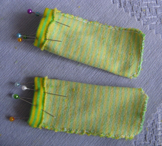 Шьем вручную носочки для куколки из обычных носков, фото № 7