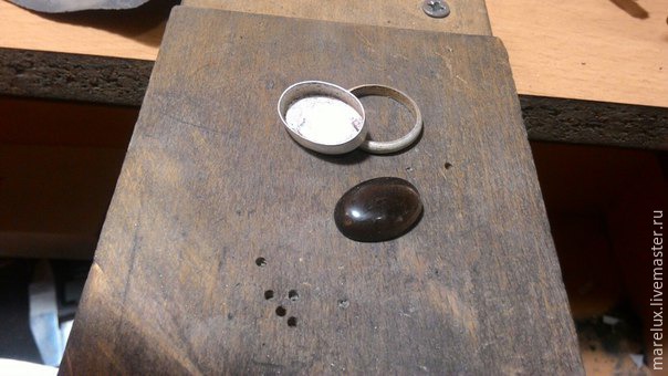 Делаем серебряное кольцо с кабошоном дымчатого кварца, фото № 3