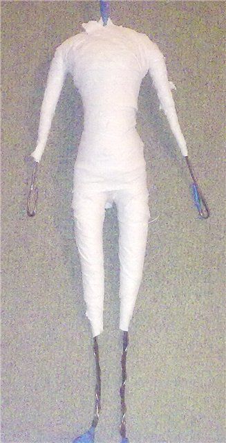 Формирование тела куклы на проволочном каркасе, фото № 7