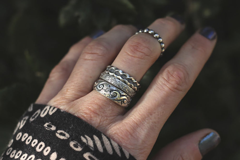 Как носить кольца из серебра?, фото № 11
