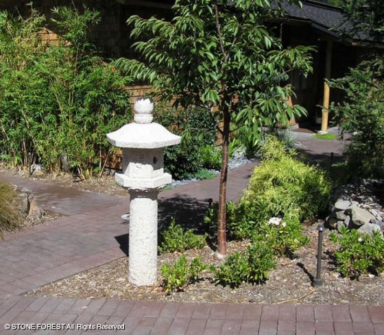 японские каменные фонари Shinta Lantern tachi-gata