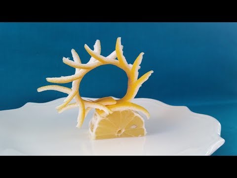 Украшение из лимона