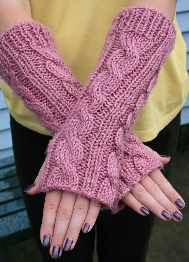 Free Knitting Pattern of Irish Hiking Scarf Mitts