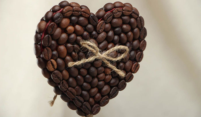 Объемное сердце из кофе