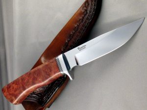 Охотничий нож фото