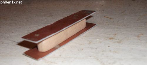 Деревянный каркас звукоснимателя для гитары с пластинами из стеклотекстолита