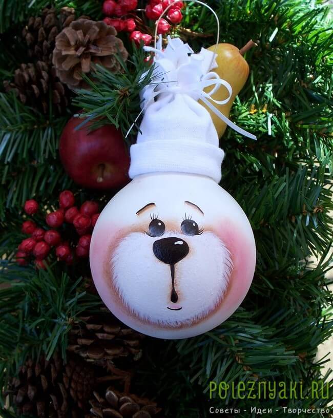 сделай сам рождественские идеи созданию украшений из лампочек 5