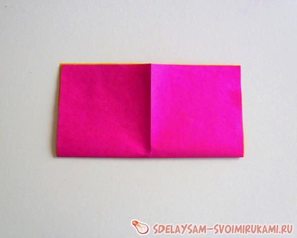 гвоздика из цветной бумаги