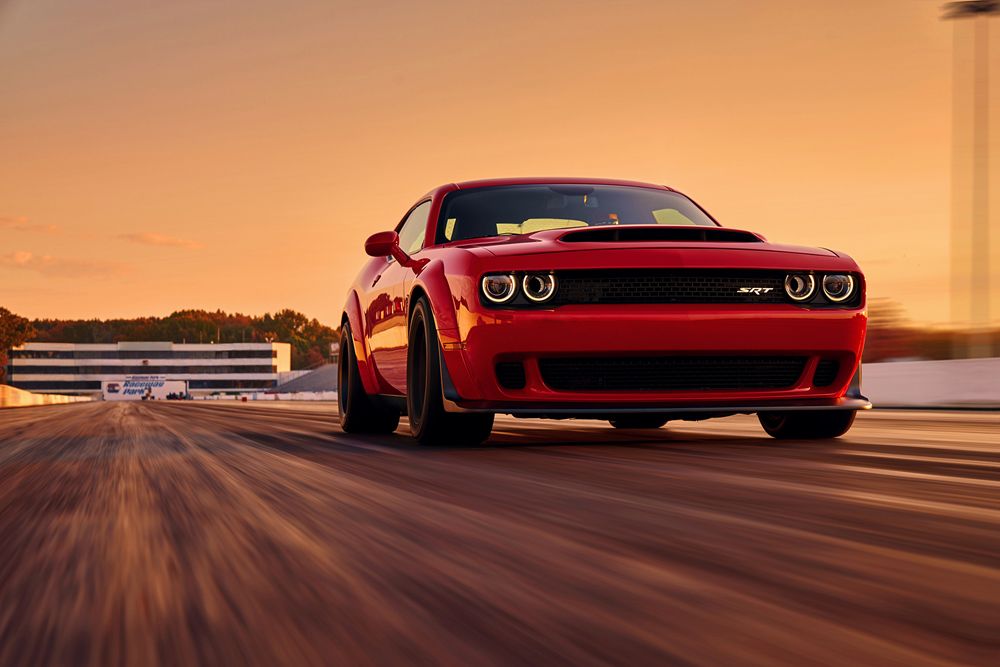 Dodge Challenger SRT Demon.