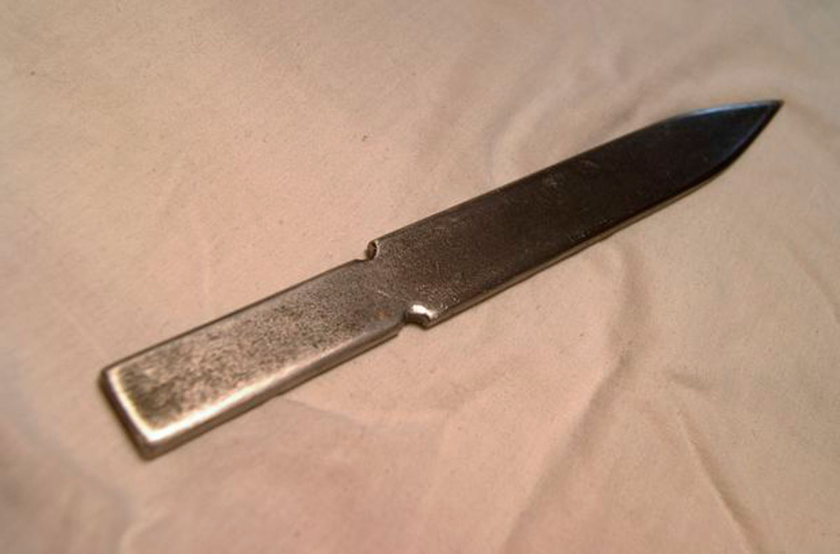 Метательный нож из напильника