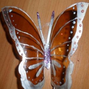 бабочки из пластиковых бутылок 14